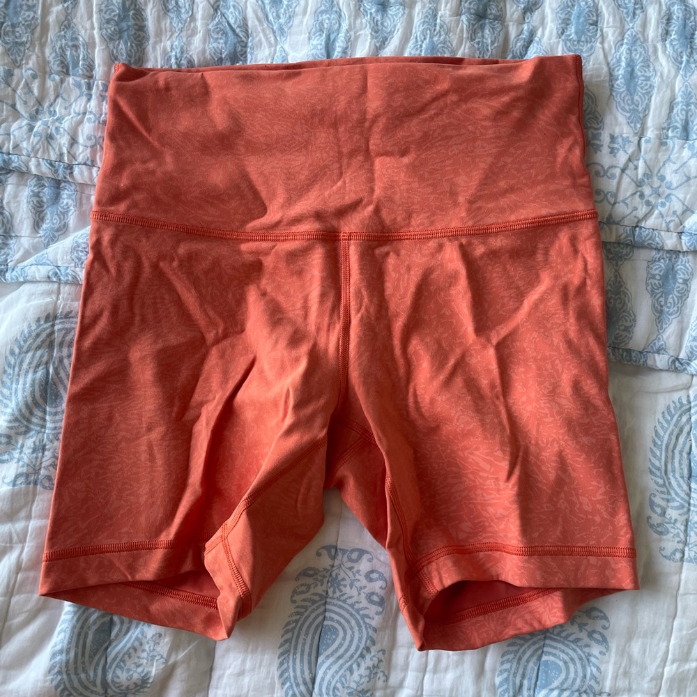 Lululemon Athletica Women's Coral Orange Winder Train 6 inch Bike Shorts